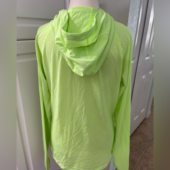 NWT, Under Armour Pullover Hoodie Pullover, L - Picture 4 of 8